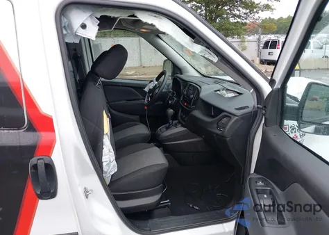 2022 Ram Promaster City Cargo Van из США, поврежденный, VIN ZFBHRFAB8N6W40377